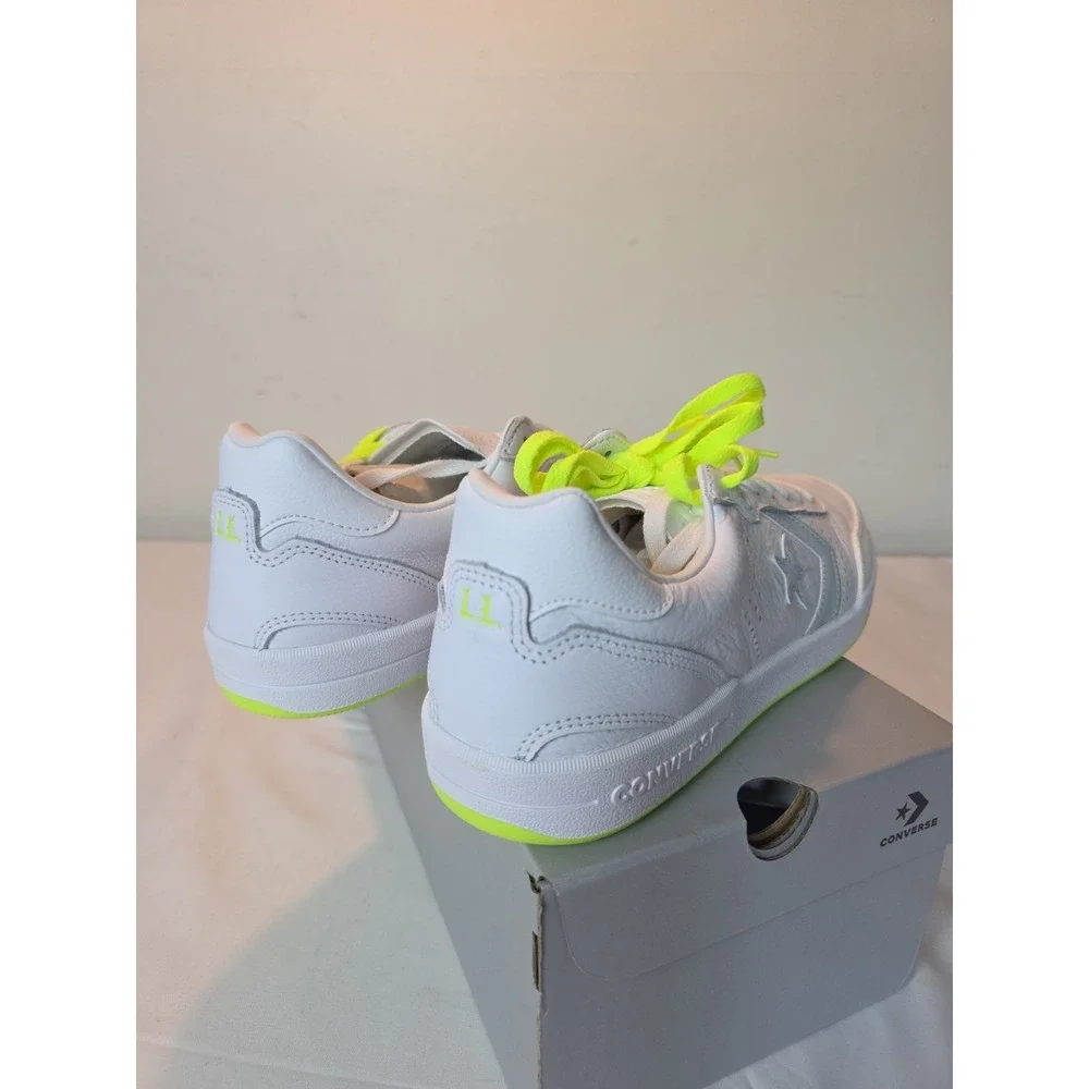 Converse cons louie